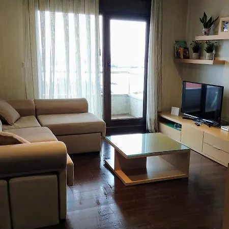 Vivienda 3a Edificio Marina サンシェンショ